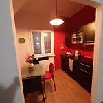 Lovely Flat Next To Vatican - Private Entrance בית נופש